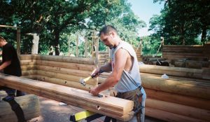 Log Home Builders